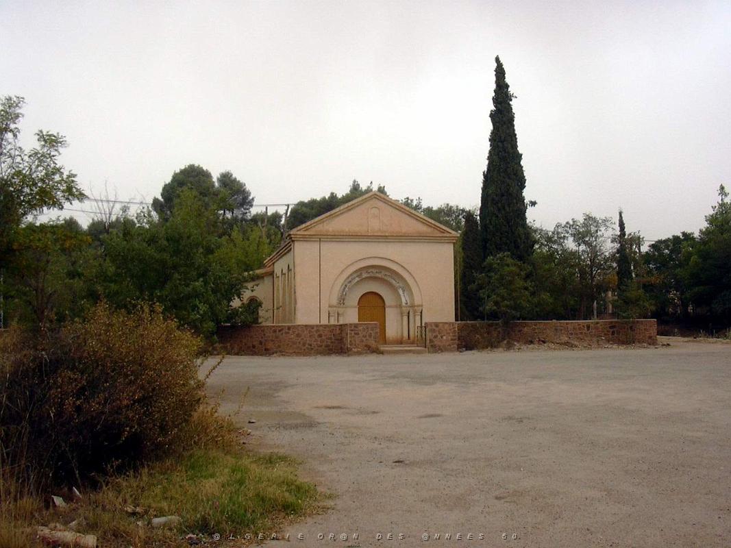 Zellidja- Bou Beker 11- annee 2004.JPG